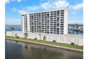 100 PIERCE STREET, CLEARWATER, FL 33756 - MLS#MFRTB8442481