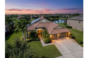 335 Cockle Shell Loop, APOLLO BEACH