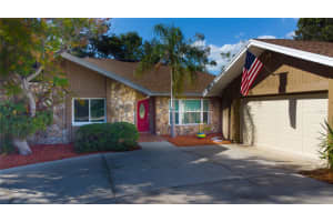 547 OLEANDER WAY, ST PETERSBURG, FL 33707 - MLS#MFRTB8442501