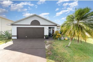 710 TOULON DRIVE, KISSIMMEE, FL 34759 - MLS#MFRTB8442510