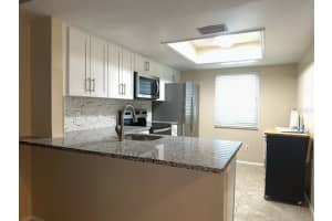 261 CYPRESS LANE, OLDSMAR, FL 34677 - MLS#MFRTB8442536