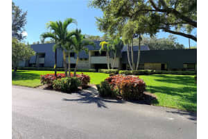 36750 US HIGHWAY 19 N #6-104, PALM HARBOR, FL 34683 - MLS#MFRTB8442588