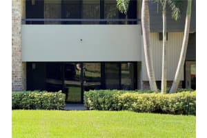 36750 US HIGHWAY 19 N #6-104, PALM HARBOR, FL 34683 - MLS#MFRTB8442588