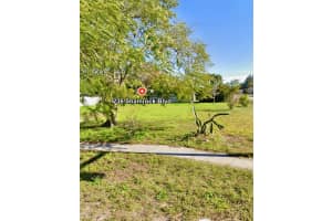 236 SHAMROCK BOULEVARD, VENICE, FL 34293 - MLS#MFRTB8442593