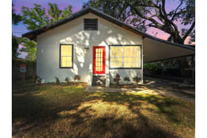 8210 KLONDYKE STREET, TAMPA, FL 33604 - MLS#MFRTB8442596