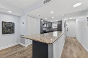 6020 SHORE BOULEVARD, GULFPORT, FL 33707 - MLS#MFRTB8442626