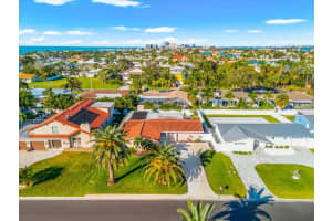 111 17th St, BELLEAIR BEACH