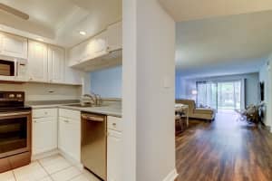 90 HIGHLAND AVENUE, TARPON SPRINGS, FL 34689 - MLS#MFRTB8442667