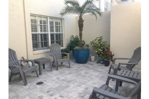 11300 HARBOR WAY, LARGO, FL 33774 - MLS#MFRTB8442683