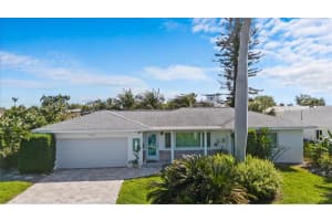 2540 SHORE DRIVE, ST PETERSBURG, FL 33705 - MLS#MFRTB8442768