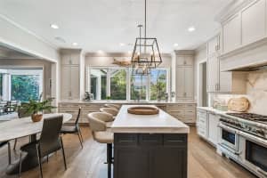 2922 HAWTHORNE ROAD, TAMPA, FL 33611 - MLS#MFRTB8442778