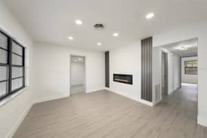 2520 KNOLLWOOD STREET, TAMPA, FL 33614 - MLS#MFRTB8442813