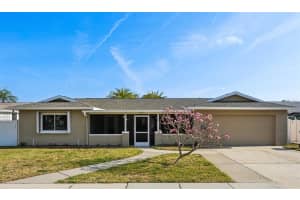 8417 BAY POINTE DRIVE, TAMPA, FL 33615 - MLS#MFRTB8442864