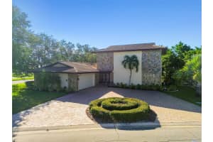 10073 YACHT CLUB DRIVE, TREASURE ISLAND, FL 33706 - MLS#MFRTB8442966