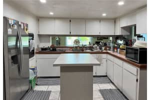 5210 JERSEY AVENUE, GULFPORT, FL 33707 - MLS#MFRTB8443003