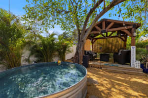 210 SOUTH AVENUE, TAMPA, FL 33603 - MLS#MFRTB8443011