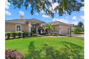 306 VENICE GOLF CLUB DRIVE, VENICE, FL 34292 - MLS#MFRTB8443035