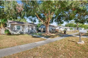 4941 43RD AVENUE, ST PETERSBURG, FL 33709 - MLS#MFRTB8443056