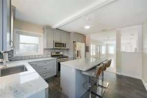 1001 18TH AVENUE, ST PETERSBURG, FL 33704 Sold 11/14/25