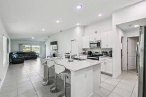 702 PAPILLON STREET, PALM BAY, FL 32908 - MLS#MFRTB8443137