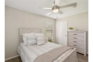 1001 CENTER ROAD, VENICE, FL 34292 - MLS#MFRTB8443180