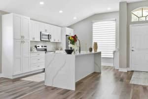 9733 LONG MEADOW DRIVE, TAMPA, FL 33615 - MLS#MFRTB8443243