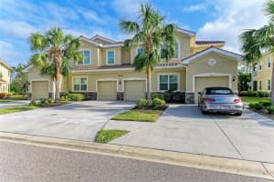 8130 ENCLAVE WAY, SARASOTA, FL 34243 - MLS#MFRTB8443307