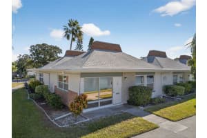 4328 Tahitian Gardens Cir #e, HOLIDAY 4328 Tahitian Gardens Cir #e, HOLIDAY