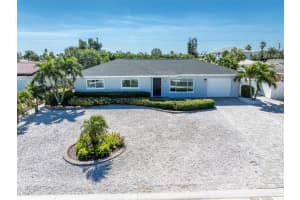 104 24TH STREET, BELLEAIR BEACH, FL 33786 - MLS#MFRTB8443373