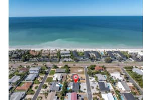 104 24TH STREET, BELLEAIR BEACH, FL 33786 - MLS#MFRTB8443373
