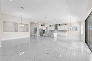 11305 HAWKS FERN DRIVE, RIVERVIEW, FL 33569 - MLS#MFRTB8443436