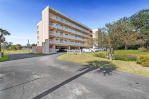 9510 HARBOR GREENS WAY, SEMINOLE, FL 33776 - MLS#MFRTB8443453