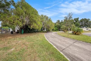 8481 93RD AVENUE, SEMINOLE, FL 33777 - MLS#MFRTB8443513