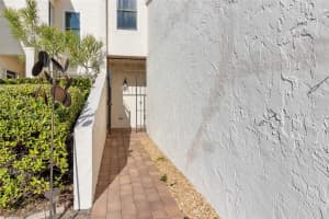 4344 Outrigger Ln #29 Tampa, FL 33615 - Off Market