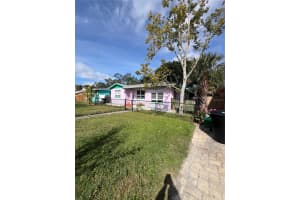 MLS# MFRTB8443564, Gulfport, Florida 33707