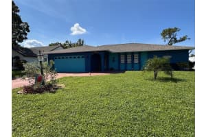 914 Plum Tree Ln, SARASOTA