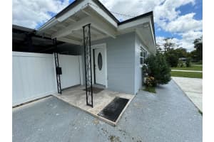 2702 CAMPUS HILL DRIVE, TAMPA, FL 33612 - MLS#MFRTB8443607