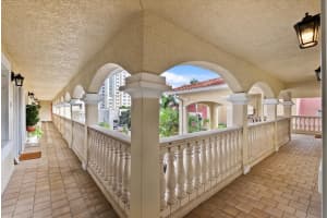 340 1ST STREET, ST PETERSBURG, FL 33701 - MLS#MFRTB8443652