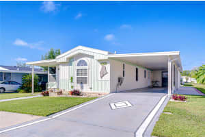 3915 JULIE DRIVE, WESLEY CHAPEL, FL 33543 - MLS#MFRTB8443689