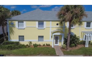 237 SEAHORSE DRIVE, ST PETERSBURG, FL 33705 - MLS#MFRTB8443696