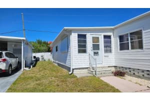 8300 SEMINOLE BOULEVARD, SEMINOLE, FL 33772 - MLS#MFRTB8443701