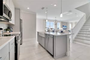 31887 OYSTER PIER COURT, WESLEY CHAPEL, FL 33545 - MLS#MFRTB8443725