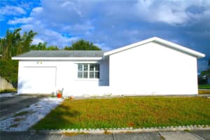2567 Knoll St W, PALM HARBOR