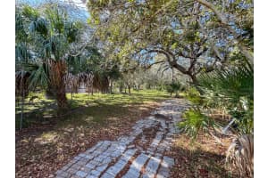 3325 KEYE DRIVE, SPRING HILL, FL 34606 Sold 11/17/25