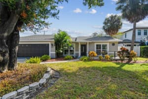2 TREASURE DRIVE, TAMPA, FL 33609 - MLS#MFRTB8443759