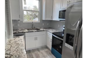 1000 30TH AVENUE, ST PETERSBURG, FL 33704 - MLS#MFRTB8443782