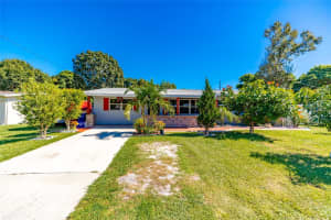 2512 13TH STREET, FORT PIERCE, FL 34982 - MLS#MFRTB8443810