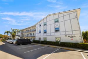 400 Glennes Ln #206, DUNEDIN 400 Glennes Ln #206, DUNEDIN