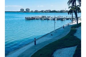 5200 BRITTANY DRIVE, ST PETERSBURG, FL 33715 - MLS#MFRTB8443865