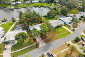 563 GERSHWIN DRIVE, LARGO, FL 33771 - MLS#MFRTB8443889